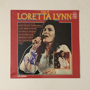 Loretta Lynn Autograph On Original LP Cover Inc COA