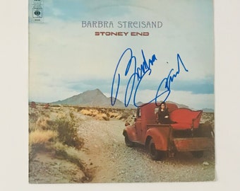 マライア・キャリーのA4シートにサイン入り（COA付き） - Etsy 日本