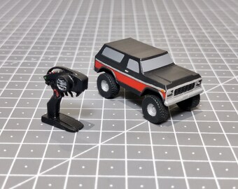 1/100 Scale Bronco Model for Action Figures (3D STL Files)