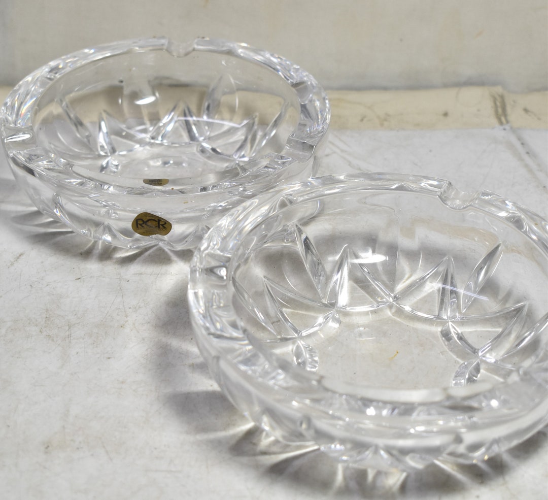 Vintage Collectible Set of Two Tobacco Cigarette Ashtrays-rcr-royal ...