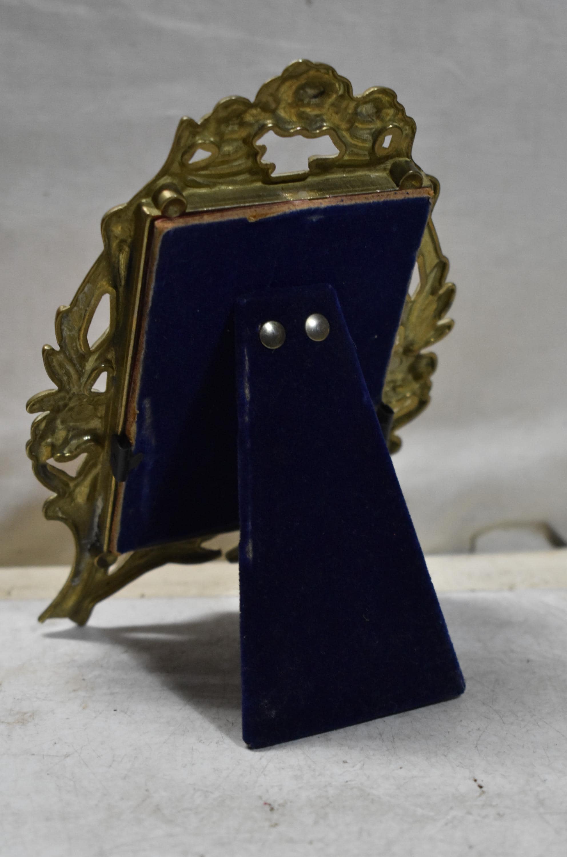 ヴィンテージブロンズフォトフレーム：花柄装飾（11x16.5 cm） - Etsy 日本