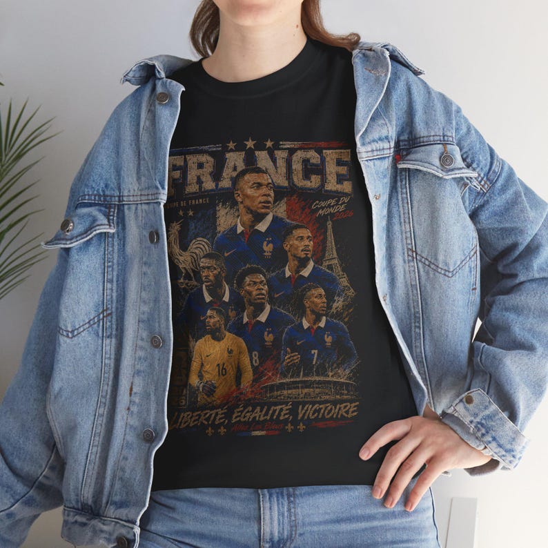 Vintage France Football Team Retro 90s T-Shirt, Coupe du Monde Design image 8