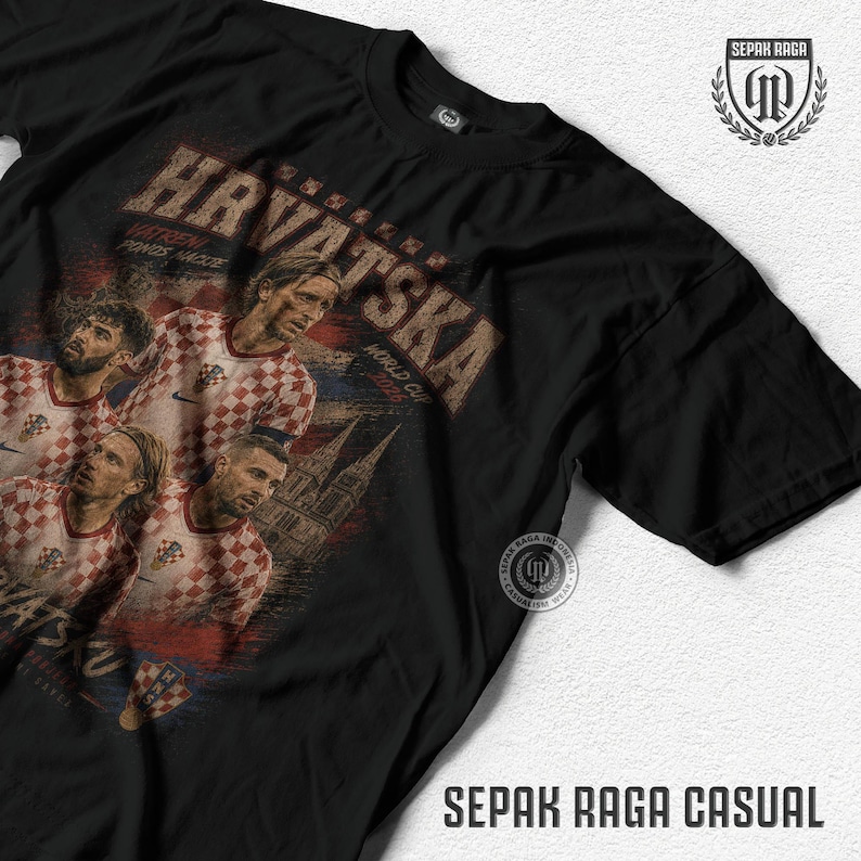 Vintage Croatia Football National Team T-Shirt Design, HRVATSKA Retro 90s Bootleg Style - Football T-Shirt Sepak Raga Casual image 1