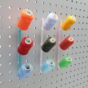 3 Thread Display, 1/4&quot; Pegboard Hooks, Each Holds 3 Spools *Max 47mm*, Craft room Organization, Sewing Pegboard Accessories, Embroidery