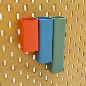 Quadratisches Steckbrett Aufbewahrungskörbe | SKADIS oder 1/4 "Pegboard Kompatibel | Stifthalter | Über 12 Farben! Geschenk für Handwerker, Weihnachtsgeschenk