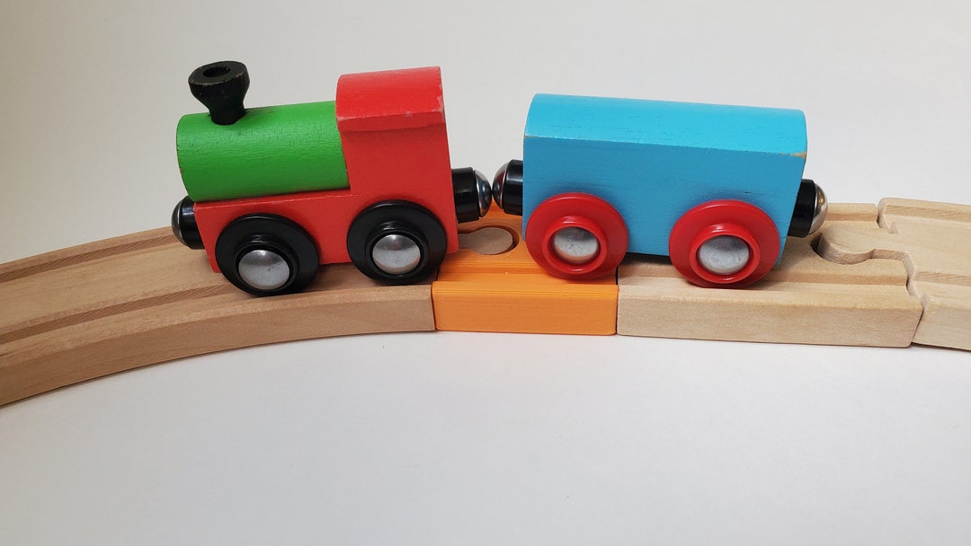 Female-female Wooden Train Coupling Track Adapter, Fits Brio, IKEA, and ...