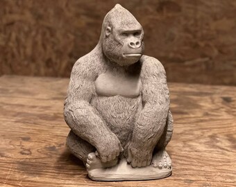 Sitting Massive Gorilla Statue Wild Monkey Figurine Wild Animal Sculpture