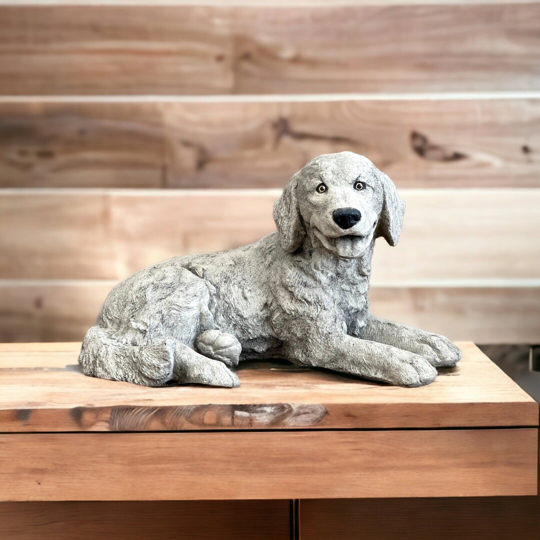 Concrete Labrador Retriever Dog Statue Laying Labrador Retriever Figure
