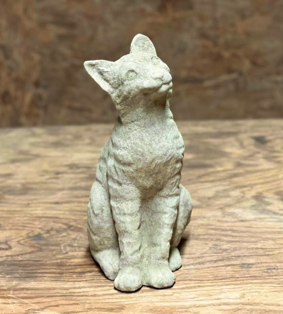 Sitting Cat Statue Concrete Kitty Figurine Great Gift for Pet Etsy