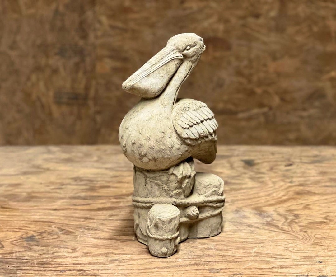 Garden Pelican Statue Detailed Pelican Figurine Concrete Garden