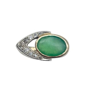 Vintage 14k Gold - 7.3 Grams - 1960s Modernist Jade Diamond Band Ring - Size 5.5