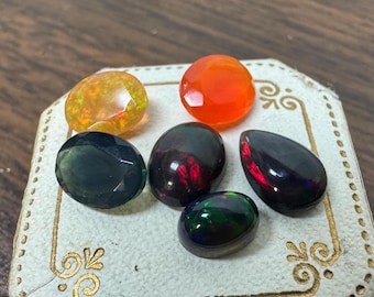 Lot of Opals 6.57 carats