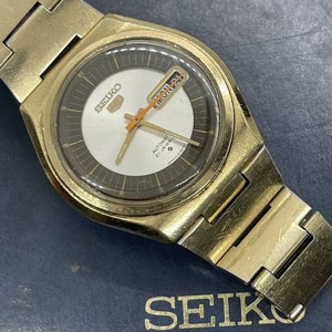 Vintage Seiko 5 Automatic 6119-8500 Day Date 21 Jewels Gold Tone 1970s w/ Box