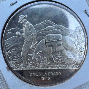 1973 World Mint Corp. One Silverado Silver Medal 1 oz 999 fine Bullion - Vintage Silver Art Round #5