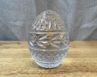 Vintage Franklin Mint Pressed Glass Crystal Egg 1988 3” Made in Germany RARE