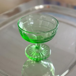 Vintage Block Optic Sherbet Cup Champagne Glass from Anchor Hocking Glass Uranium Glass Green Depression Glass Ice Cream Cup