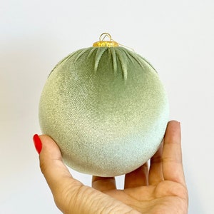 Handmade Saga Green Velvet Christmas Ball Ornament