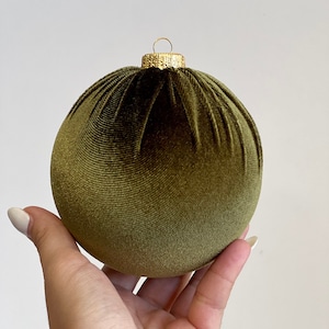Handmade Hunter Green Velvet Christmas Ball Ornament
