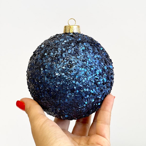 Ornement de Noël bleu marine, boule de Noël, décorations de Noël faites à la main, cadeau de Noël, boules de Noël personnalisées, boules à paillettes bleues