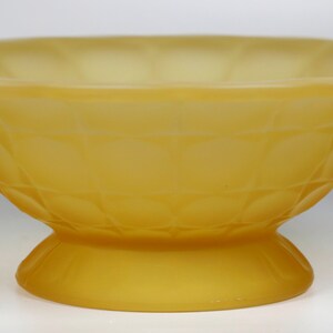 Vintage Tiara Exclusive Gelber Nebel Konstellationsmuster 11,5 &quot;Konsolenschüssel