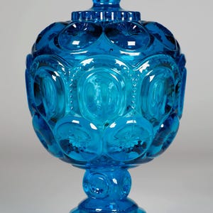 Tarro de aniversario vintage con forma de luna y estrella de L. E. Smith, color azul colonial