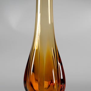 Vintage Viking Amber Swung Glass Epic 6 Petal Vase 17&quot;