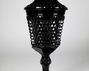 Tiara Exclusive Black Diamond Point (Cameo) Apothekerdose & Deckel 1977
