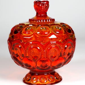 L E Smith Moon and Star Amberina Lidded Compote