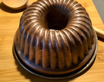 Moule à dessert vintage en cuivre
