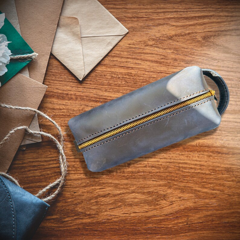 Leather Dopp Kit PATTERN Blue Leather Dopp Kit Pdf Leather Etsy