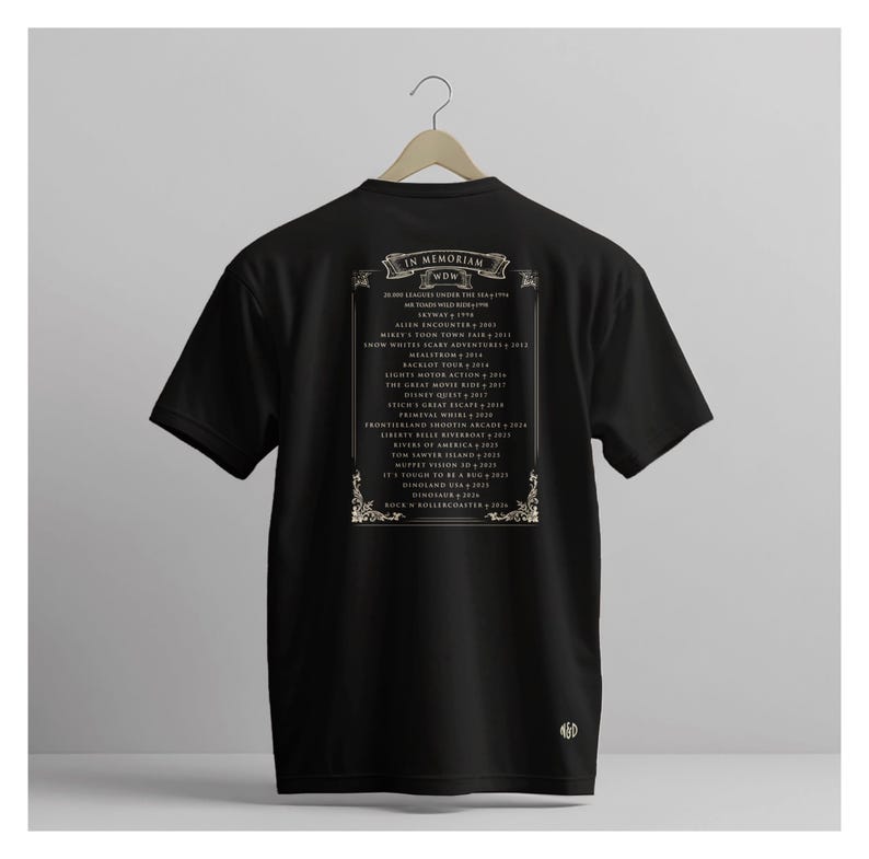 T-shirt med Disney-motiv | T-shirt med hyllning till Walt Disney World-attraktioner | T-shirt med historia i Disneyparken | Gåva till Disney-fans bild 4