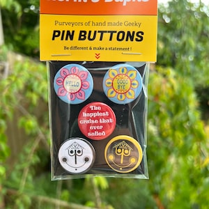 It&#39;s a Small World Pin Buttons!