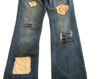 Omarbetade Levi Mid Rise Skinny Jeans Dam 30 Stretch Blommig Broderi Mellanblå