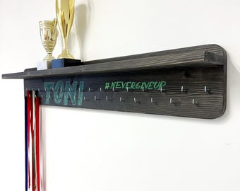 Soporte de pared para medallas con nombre personalizado, estante para medallas de gimnasia, colgador para medallas de natación, estante para trofeos de corredores para atletas.
