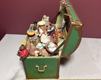 Enesco Toy Symphony Treasure Chest of Toys Animated Music