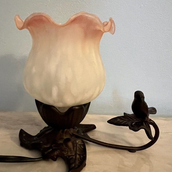 Vintage Tulip Glass Table Lamp With Iron Bird