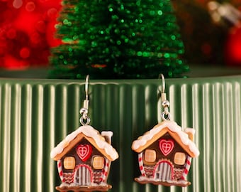 Pendientes de casa de jengibre, pendientes navideños, pendientes de casa de nieve, joyas navideñas, regalo para calcetines navideños, pendientes festivos, regalo de Navidad