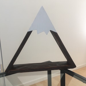 Rustic Wall Mount Shelf - Mountain Decor for a Cozy Home