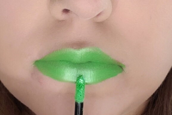 Neon Green Metallic Matte Liquid Lipstick Neon Bakery Cake - Etsy