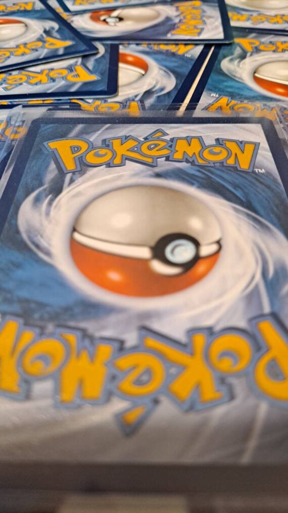 Buy Leeloo Dallas Fifth Element Pokemon Card Online in India - Etsy