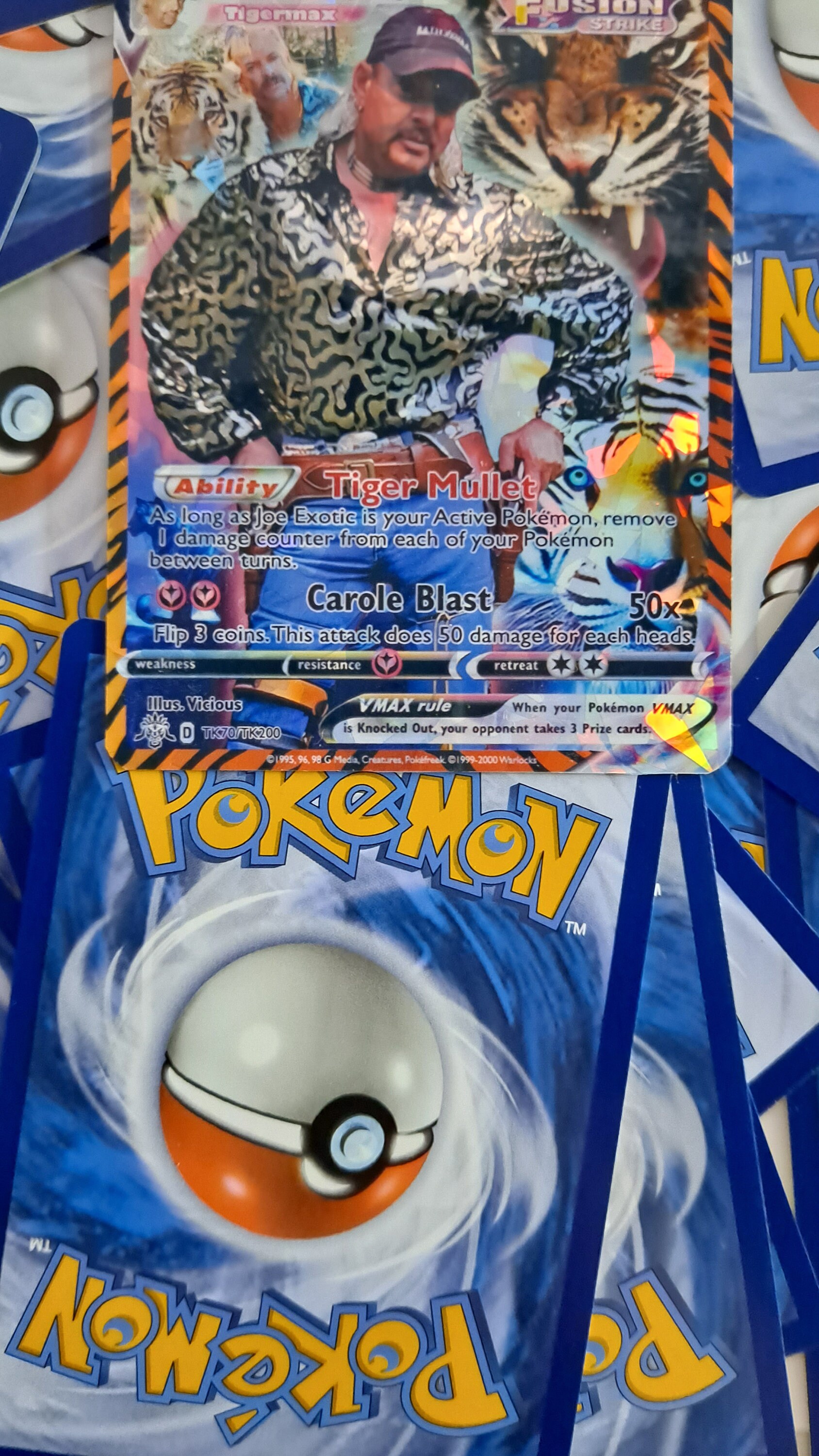 pokemon card kommo-o Kommo-o GX - SM71 (SM Black Star Promo) - Jumbo Cards