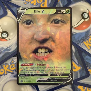 Carta Pokémon Ellie - Meme