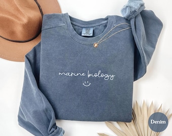 Marine Biology Sweatshirt, Science Gifts, Marine Biologist Gift, Marine Biology Shirt, Graduation Gift, Science Sweatshirt, Comfort Colors®