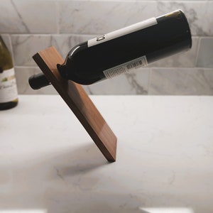 Floating Wine Bottle Holder - Handcrafted Wood - Wine Gift - Geometric Elegance - Wine Display
