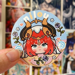 Nilou Genshin round sticker / Vinyl Sticker