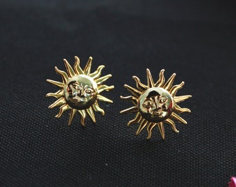 The Sun Studs, Celestial Stud Earrings, Sun Face Earrings, Smiling Sun Face, Tarot Earrings, Sunshine Earrings, Celestial Jewelry, Sun Studs