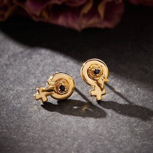 Venus Rose Ohrstecker, Venus Symbol Ohrringe, feministisches Symbol, Gender-Symbol, Göttin Symbol Ohrringe, Symbol Ohrstecker, Schwarzer Stein