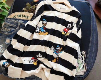 Donald Duck Sweater - Etsy