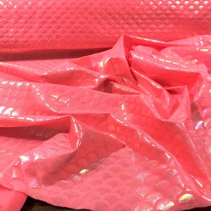 Zeemeermin iriserende illusie spandex stof visschubben 4-way stretch (Illusion Coral, 1 werf)