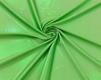 Holograma de lámina verde lima efecto cristal roto / 147 cm de ancho / Tricot de nailon y spandex elástico en 4 direcciones. Se vende cortado a medida.